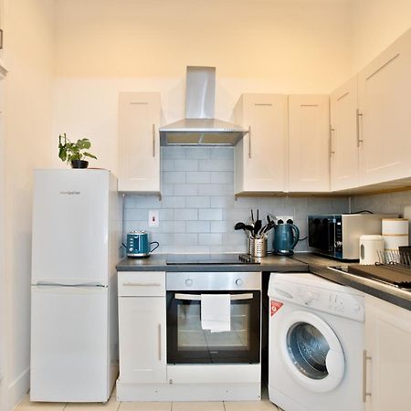 Primrose Hill Park Apartment London Room photo