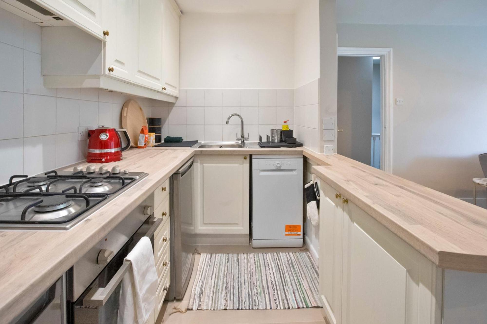 Primrose Hill Park Apartment London Room photo